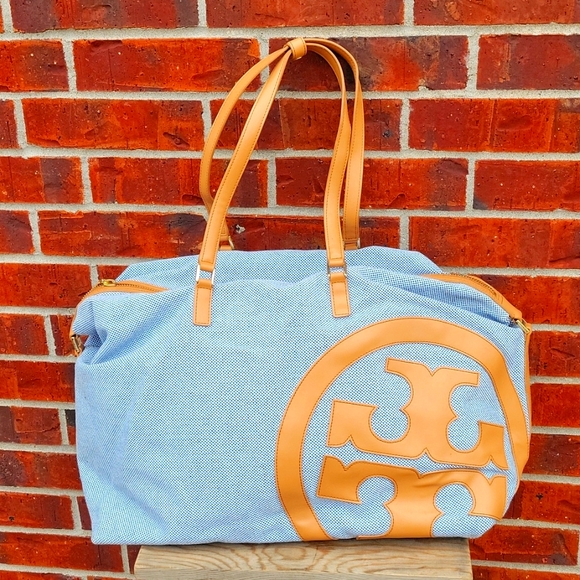 Tory Burch Handbags - Tory Burch Travel Weekender Tote Bag